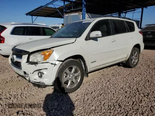 2011 Toyota RAV4 Limited z VIN JTMYK4DV4BD004932, wystawiony jako Copart lot #76123814 z przebiegiem 153 003 mil mil oraz Szkoda całkowita • Salvage title. Historia ofert i sprzedaży dostępna na DreamBid. Obrazek 1.