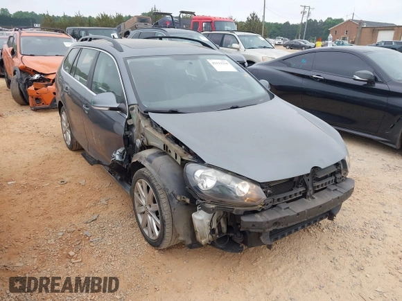 2012 Volkswagen Jetta TDI w/Sunroof & Nav with VIN 3VWPL7AJ3CM662367, listed as a IAAI auction lot 42113234 with 105,686 mi miles and . Bid and sale history available at DreamBid. Image 1.