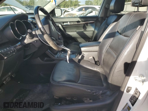 2012 Kia Sorento SX with VIN 5XYKW4A23CG218043, listed as a Copart auction lot 86247404 with 177,379 mi miles and Salvage Title. Bid and sale history available at carsss.com. Image 7.
