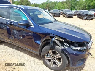 2018 Mercedes-Benz GLC 300 z VIN WDC0G4KB9JV054848, wystawiony jako IAAI lot #42141942 z przebiegiem 83 475 mil mil oraz . Historia ofert i sprzedaży dostępna na DreamBid. Obrazek 6.