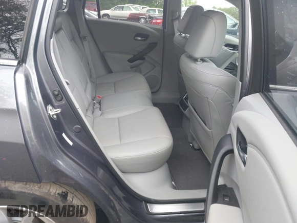 2017 Acura RDX Technology with VIN 5J8TB3H55HL014805, listed as a IAAI auction lot 41921064 with 49,483 mi miles and . Bid and sale history available at DreamBid. Image 8.