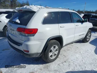 2017 Jeep Grand Cherokee Laredo with VIN 1C4RJFAGXHC959094, listed as a IAAI auction lot 41596916 with 94,611 mi miles. Bid and sale history available at carsss.com. Image 4.