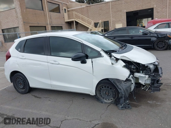 2019 Honda Fit LX with VIN 3HGGK5H48KM749627, listed as a IAAI auction lot 41940133 with 70,685 mi miles. Bid and sale history available at carsss.com. Image 14.