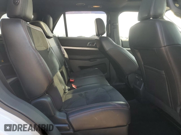 2018 Ford Explorer XLT с VIN 1FM5K8D81JGA62185, выставлен на аукционе Copart как лот 62509555 с пробегом 77 262 миль миль и Списание • Salvage title. История ставок и продаж доступна на DreamBid. Изображение 11.