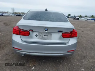2014 BMW 3 Series 320i xDrive with VIN WBA3C3C58EP661364, listed as a IAAI auction lot 41947049 with 211,982 mi miles and . Bid and sale history available at DreamBid. Image 16.