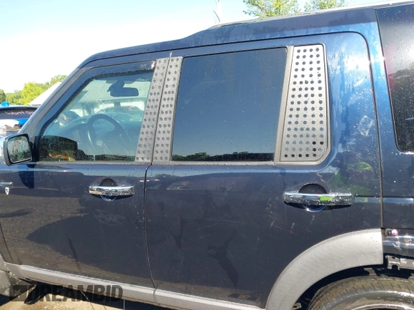2008 Land Rover LR3 HSE with VIN SALAG25478A446765, listed as a IAAI auction lot 42274498 with 148,768 mi miles and . Bid and sale history available at DreamBid. Image 14.