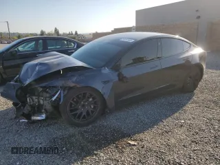 2025 Tesla Model 3 Long Range with VIN 5YJ3E1EA2SF921422, listed as a Copart auction lot 50097465 with 3,449 mi miles and Salvage title. Bid and sale history available at DreamBid. Image 1.