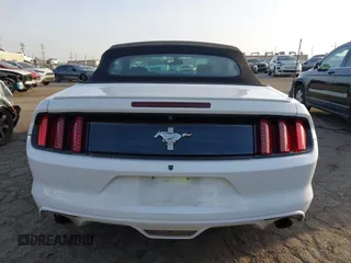 2016 Ford Mustang V6 z VIN 1FATP8EMXG5243434, wystawiony jako IAAI lot #41484039 z przebiegiem 131 032 mil mil oraz . Historia ofert i sprzedaży dostępna na DreamBid. Obrazek 16.