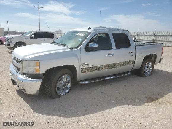 2012 Chevrolet Silverado 1500 LT with VIN 3GCPCSE01CG302214, listed as a Copart auction lot 47256345 with 200,036 mi miles and Salvage Title. Bid and sale history available at carsss.com. Image 1.