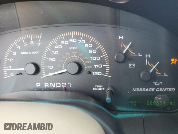 2003 Ford Expedition Eddie Bauer z VIN 1FMFU17L83LA96334, wystawiony jako Copart lot #58755595 z przebiegiem 200 554 mil mil oraz Szkoda całkowita • Salvage title. Historia ofert i sprzedaży dostępna na DreamBid. Obrazek 9.