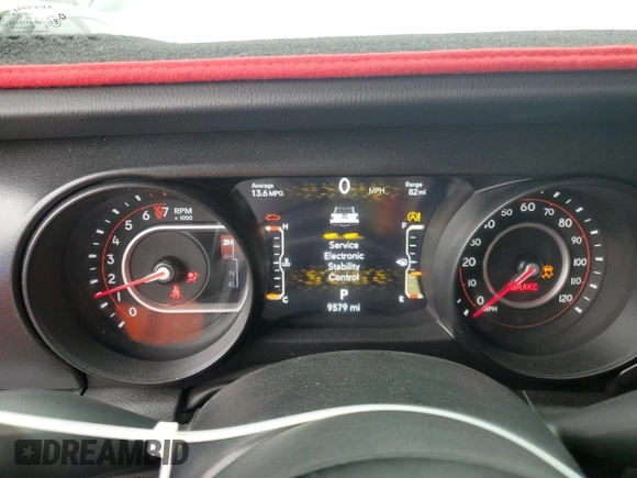 2022 Jeep Gladiator Rubicon with VIN 1C6JJTBG5NL152818, listed as a Copart auction lot 80095554 with 9,579 mi miles and Salvage title. Bid and sale history available at DreamBid. Image 9.