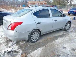2012 Nissan Versa SL with VIN 3N1CN7AP2CL852444, listed as a IAAI auction lot 41342083 with 135,779 mi miles and . Bid and sale history available at carsss.com. Image 4.