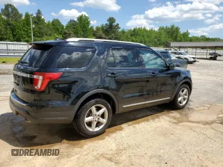 2018 Ford Explorer XLT with VIN 1FM5K7D82JGB94480, listed as a Copart auction lot 55588825 with 98,901 mi miles and Salvage title. Bid and sale history available at DreamBid. Image 3.
