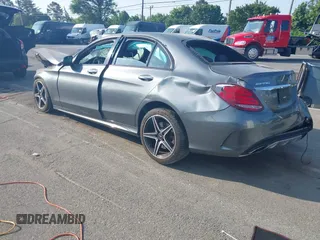 2018 Mercedes-Benz C 43 AMG z VIN 55SWF6EB8JU271525, wystawiony jako IAAI lot #42145113 z przebiegiem 58 082 mil mil oraz . Historia ofert i sprzedaży dostępna na DreamBid. Obrazek 3.