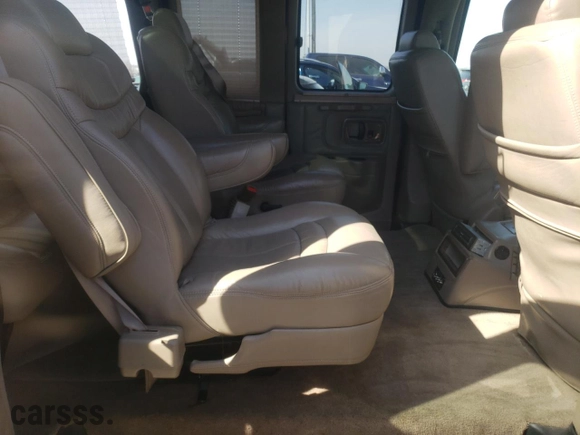 2006 GMC Savana Cutaway C6Y with VIN 1GDFG15T761243429, listed as a Copart auction lot 65395394 with NaN miles and Salvage Title. Bid and sale history available at carsss.com. Image 11.