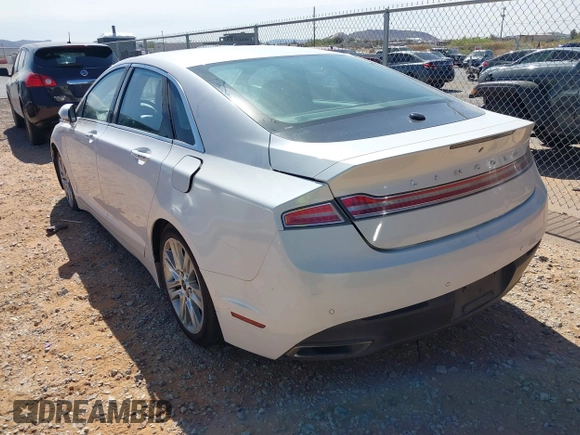 2016 Lincoln MKZ z VIN 3LN6L2GK1GR604523, wystawiony jako IAAI lot #42005012 z przebiegiem 215 285 mil mil oraz . Historia ofert i sprzedaży dostępna na DreamBid. Obrazek 3.