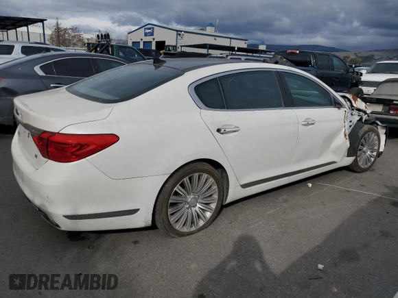 2015 Kia K900 Premium with VIN KNALU4D46F6026661, listed as a Copart auction lot 43611345 with 121,161 mi miles and Clean title. Bid and sale history available at DreamBid. Image 3.