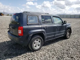 2014 Jeep Patriot Sport z VIN 1C4NJPBB3ED793868, wystawiony jako Copart lot #55330705 z przebiegiem Nie podano mil oraz Szkoda całkowita • Salvage title. Historia ofert i sprzedaży dostępna na DreamBid. Obrazek 3.