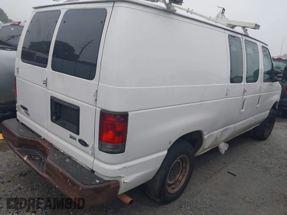 2011 Ford Econoline Cargo Commercial с VIN 1FTNE1EW6BDA91118, выставлен на аукционе IAAI как лот 42266567 с пробегом 236 783 миль миль и . История ставок и продаж доступна на DreamBid. Изображение 4.