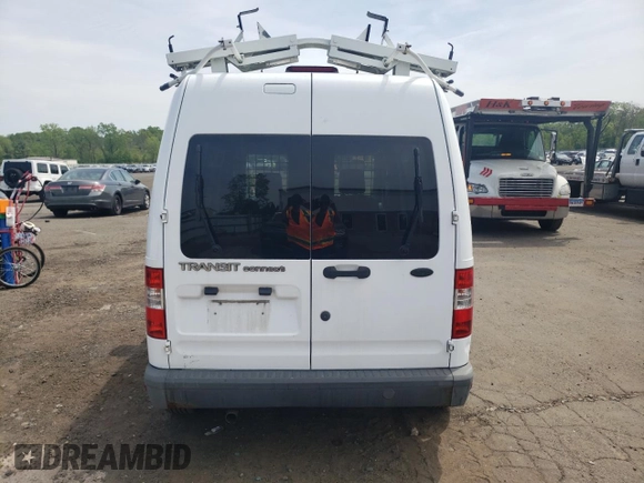 2010 Ford Transit Connect XL с VIN NM0LS6ANXAT032553, выставлен на аукционе Copart как лот 56643345 с пробегом Не указан миль и Списание • Salvage title. История ставок и продаж доступна на DreamBid. Изображение 6.