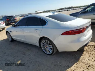 2016 Jaguar XF 35t Premium with VIN SAJBD4BV1GCY10728, listed as a Copart auction lot 85947374 with 123,769 mi miles and Clean Title. Bid and sale history available at carsss.com. Image 2.