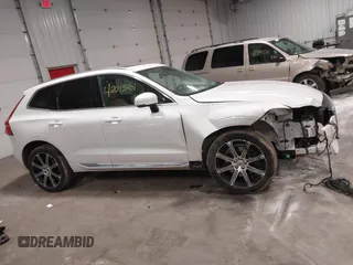 2019 Volvo XC60 Inscription with VIN LYVA22RL4KB335663, listed as a IAAI auction lot 42013201 with 84,527 mi miles and . Bid and sale history available at DreamBid. Image 13.