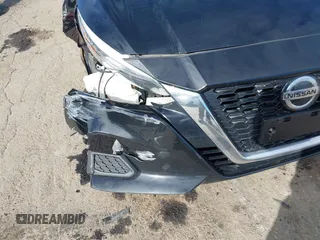 2020 Nissan Altima S z VIN 1N4BL4BV6LC247273, wystawiony jako IAAI lot #41877548 z przebiegiem 91 489 mil mil oraz . Historia ofert i sprzedaży dostępna na DreamBid. Obrazek 18.
