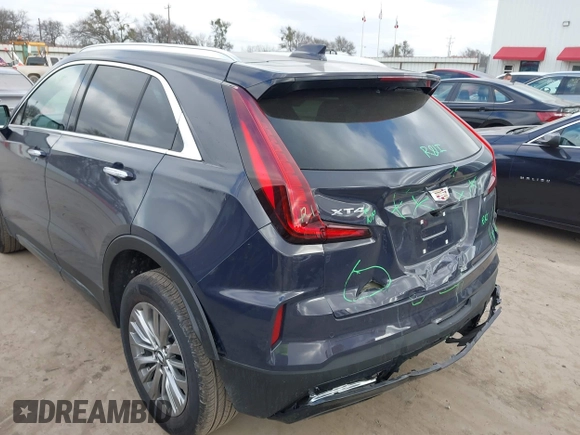 2025 Cadillac XT4 FWD Premium Luxury with VIN 1GYFZCR43SF151884, listed as a IAAI auction lot 41521510 with 2,339 mi miles and . Bid and sale history available at DreamBid. Image 18.