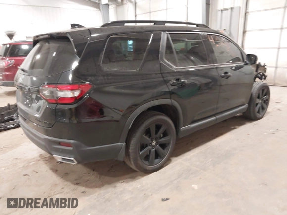 2025 Honda Pilot Black Edition with VIN 5FNYG1H97SB021763, listed as a IAAI auction lot 41059716 with 11,594 mi miles. Bid and sale history available at carsss.com. Image 4.