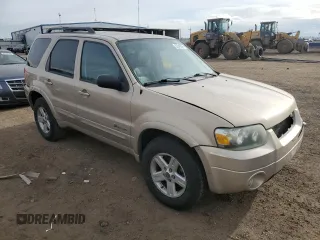 2007 Ford Escape Hybrid z VIN 1FMCU59H77KA93746, wystawiony jako Copart lot #82349254 z przebiegiem 162 917 mil mil oraz Szkoda całkowita • Salvage title. Historia ofert i sprzedaży dostępna na DreamBid. Obrazek 4.