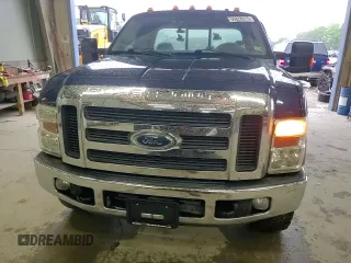 2008 Ford F-250 XL z VIN 1FTSX21R78EB74112, wystawiony jako Copart lot #56828015 z przebiegiem 157 138 mil mil oraz Szkoda całkowita • Salvage title. Historia ofert i sprzedaży dostępna na DreamBid. Obrazek 13.