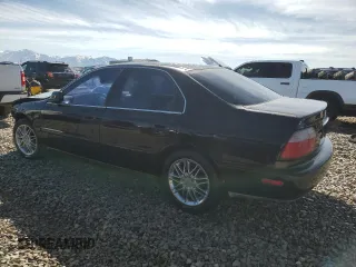 1996 Honda Accord LX with VIN 1HGCD5633TA261154, listed as a Copart auction lot 46346655 with 262,090 mi miles and Salvage Title. Bid and sale history available at DreamBid. Image 2.