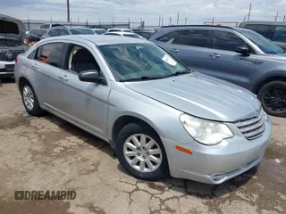 2008 Chrysler Sebring LX с VIN 1C3LC46K28N250282, выставлен на аукционе IAAI как лот 42607733 с пробегом 170 469 миль миль и . История ставок и продаж доступна на DreamBid. Изображение 1.