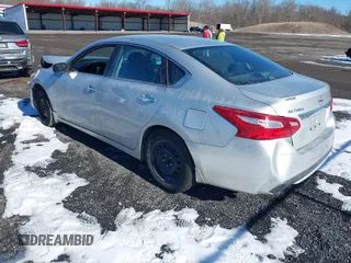 2017 Nissan Altima SV with VIN 1N4AL3AP1HC483782, listed as a IAAI auction lot 41420673 with 96,524 mi miles and . Bid and sale history available at carsss.com. Image 3.