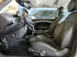 2010 MINI Hardtop S with VIN WMWMF7C5XATX41172, listed as a Copart auction lot 55132775 with 127,674 mi miles and Clean Title. Bid and sale history available at DreamBid. Image 7.