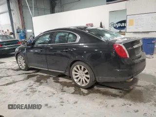 2012 Lincoln MKS z VIN 1LNHL9ER5CG806929, wystawiony jako Copart lot #85328514 z przebiegiem 155 015 mil mil oraz Szkoda całkowita • Salvage title. Historia ofert i sprzedaży dostępna na DreamBid. Obrazek 2.