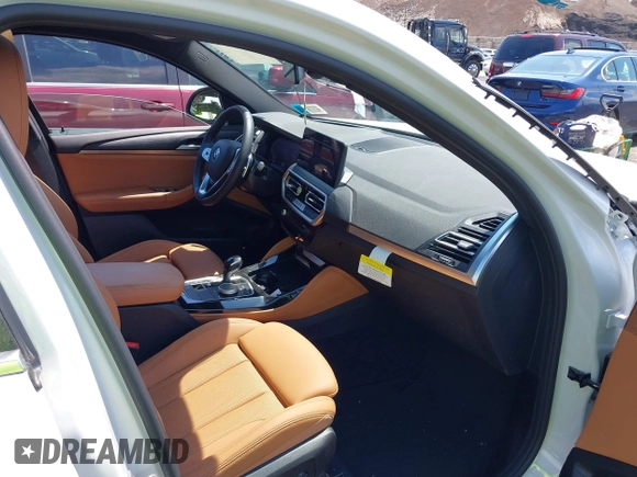 2025 BMW X4 xDrive30i with VIN 5UX33DT03S9X59312, listed as a IAAI auction lot 42531616 with 8,189 mi miles and . Bid and sale history available at DreamBid. Image 5.