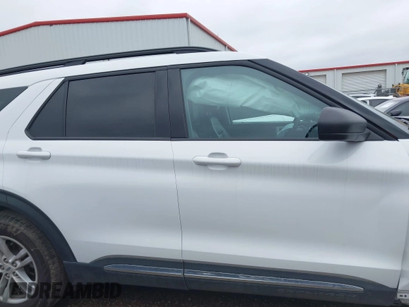 2023 Ford Explorer XLT with VIN 1FMSK7DH9PGB19853, listed as a IAAI auction lot 41568203 with 30,094 mi miles. Bid and sale history available at carsss.com. Image 14.