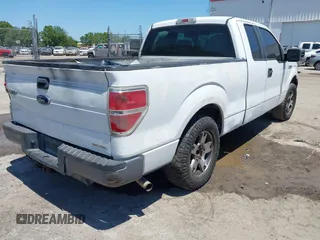 2014 Ford F-150 XL with VIN 1FTEX1CM4EFA59675, listed as a IAAI auction lot 42068873 with 205,342 mi miles. Bid and sale history available at carsss.com. Image 4.