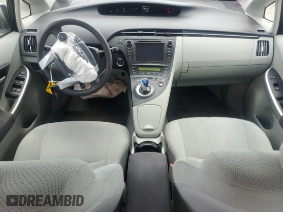 2011 Toyota Prius I z VIN JTDKN3DU6B1366423, wystawiony jako Copart lot #57634085 z przebiegiem 121 177 mil mil oraz Czysty tytuł • Clean title. Historia ofert i sprzedaży dostępna na DreamBid. Obrazek 8.