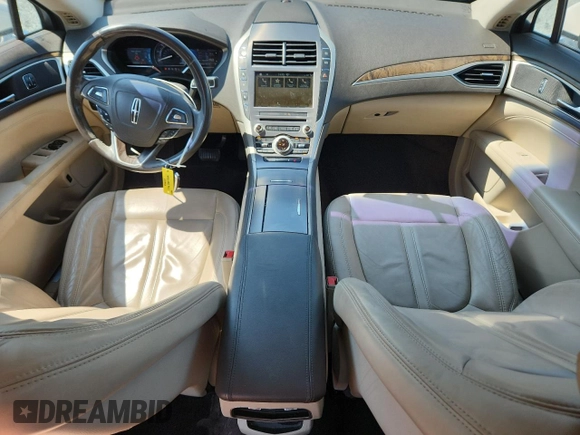 2017 Lincoln MKZ Hybrid Select z VIN 3LN6L5LU7HR630229, wystawiony jako Copart lot #63202135 z przebiegiem 164 915 mil mil oraz Szkoda całkowita • Salvage title. Historia ofert i sprzedaży dostępna na DreamBid. Obrazek 8.