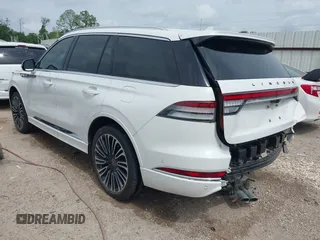 2022 Lincoln Aviator Black Label z VIN 5LM5J9XC9NGL11344, wystawiony jako IAAI lot #42131541 z przebiegiem 36 795 mil mil oraz . Historia ofert i sprzedaży dostępna na DreamBid. Obrazek 3.