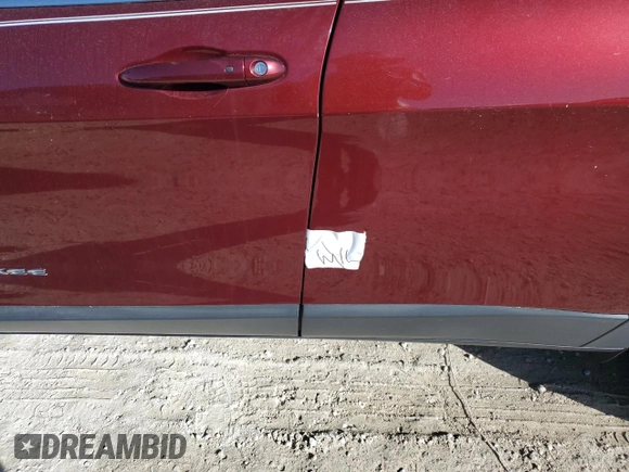 2019 Jeep Cherokee Limited with VIN 1C4PJLDN5KD325726, listed as a Copart auction lot 77030804 with Not Provided miles and Non Repairable. Bid and sale history available at DreamBid. Image 13.