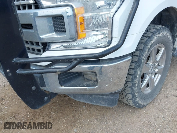 2018 Ford F-150 XL with VIN 1FTEW1E59JKF84452, listed as a IAAI auction lot 42175251 with 161,952 mi miles and . Bid and sale history available at carsss.com. Image 6.