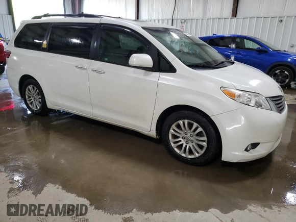 2017 Toyota Sienna XLE Auto Access Seat с VIN 5TDYZ3DC2HS790649, выставлен на аукционе Copart как лот 63424735 с пробегом 193 379 миль миль и Списание • Salvage title. История ставок и продаж доступна на DreamBid. Изображение 4.