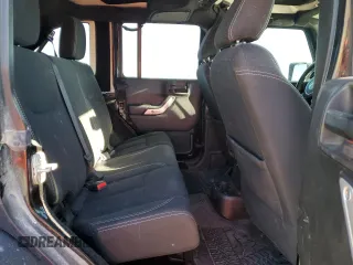 2018 Jeep Wrangler Unlimited Rubicon Recon with VIN 1C4BJWFGXJL899785, listed as a Copart auction lot 50102975 with 114,926 mi miles and Salvage Title. Bid and sale history available at DreamBid. Image 11.