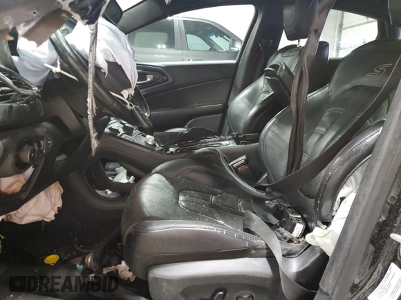 2015 Chrysler 200 S z VIN 1C3CCCBB1FN631957, wystawiony jako Copart lot #59207135 z przebiegiem Nie podano mil oraz Szkoda całkowita • Salvage title. Historia ofert i sprzedaży dostępna na DreamBid. Obrazek 7.