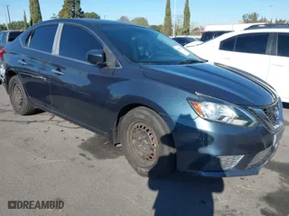 2016 Nissan Sentra SR with VIN 3N1AB7AP8GL660225, listed as a IAAI auction lot 41337142 with 94,910 mi miles. Bid and sale history available at carsss.com. Image 1.