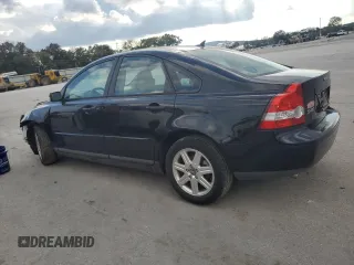 2005 Volvo S40 with VIN YV1MS682552079952, listed as a Copart auction lot 73310464 with 0 mi miles and Salvage Title. Bid and sale history available at carsss.com. Image 2.