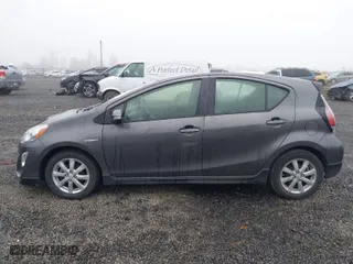 2017 Toyota Prius c One with VIN JTDKDTB31H1593637, listed as a IAAI auction lot 40998608 with 71,908 mi miles. Bid and sale history available at carsss.com. Image 14.